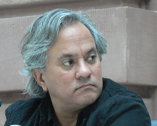Sir Anish Kapoor. Fot. team art in berlin / Wikimedia Commons