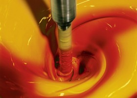 Fraunhofer Institute – produkcja farby pod obserwacją