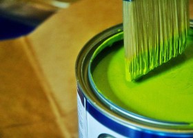 Instytut Fraunhofera bada zapach farb akrylowych